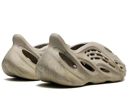 adidas Yeezy Foam RNNR Stone Sage