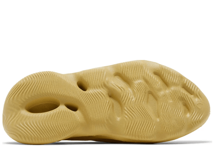 adidas Yeezy Foam RNNR Sulfur