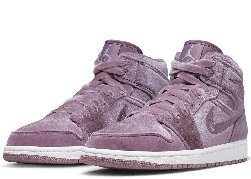 Air Jordan 1 Mid SE Purple Velvet (W)