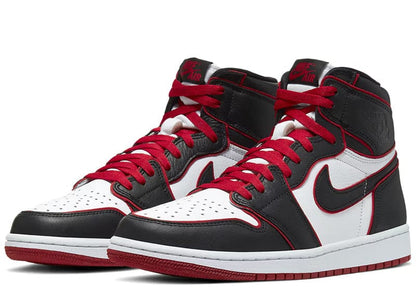 Air Jordan 1 Retro High 'Bloodline'