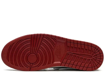 Jordan 1 Retro Low OG Black Toe (2023)