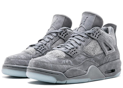 Air Jordan 4 Retro Kaws
