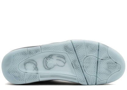 Air Jordan 4 Retro Kaws