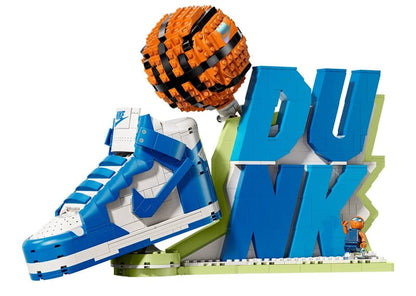 Nike Dunk x LEGO Set Sneaker Building Kit with Exclusive Minifigure
