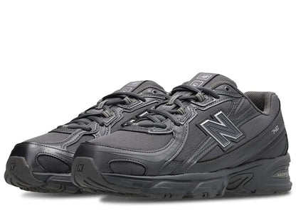 New Balance 740v2 Castlerock Silver Metallic