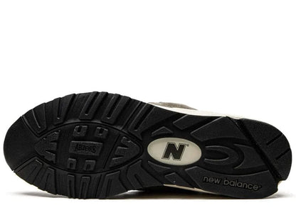 New Balance 990v2 MiUSA Grey Tan