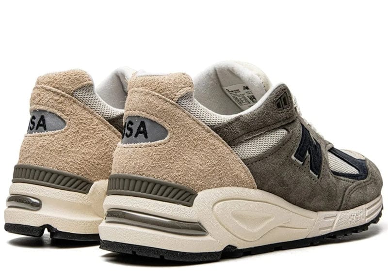 New Balance 990v2 MiUSA Grey Tan