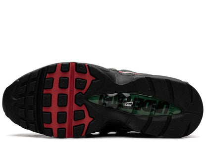Nike Air Max 95 SP Undefeated Black