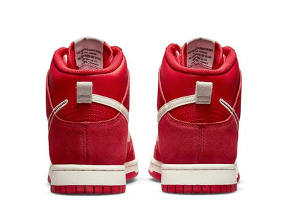 Nike Dunk High SE First Use Pack Red