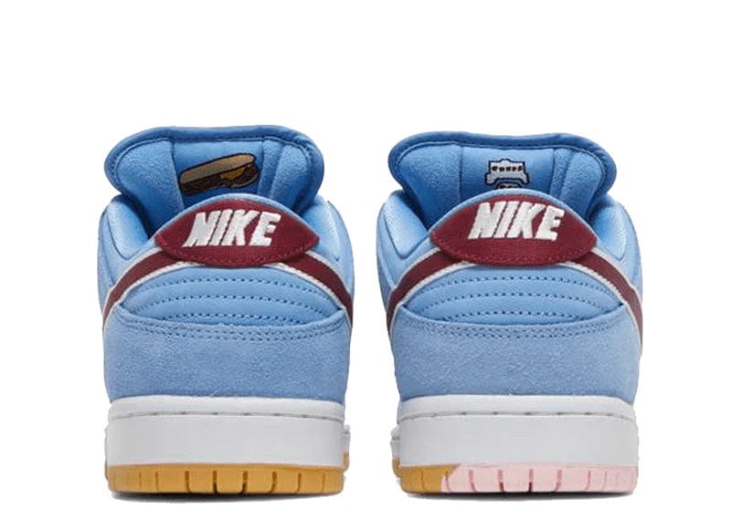 Nike SB Dunk Low Philadelphia Phillies