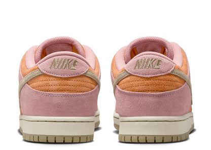 Nike SB Dunk Low Red Stardust