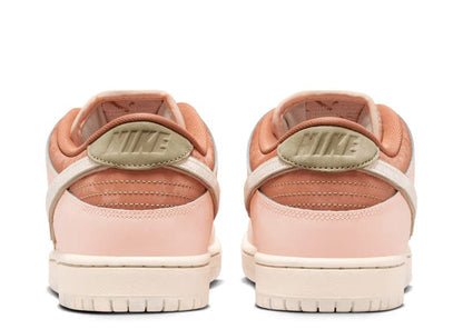 Nike SB Dunk Low Trocadéro Gardens