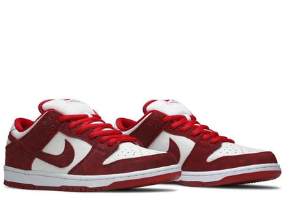 Nike SB Dunk Low Valentine's Day (2014)